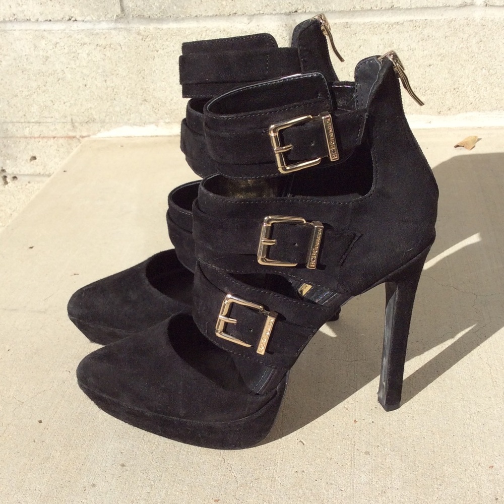 BCBG Generation Sleek Black Suede Caged Buckle High Heel Pointed Toe Shoes 👠